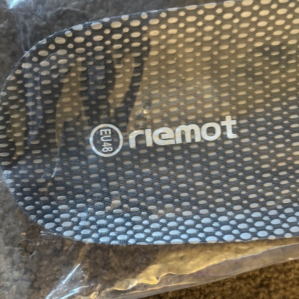 2 Pairs of Remot Gray Insoles 15.5 - Picture 2 of 3